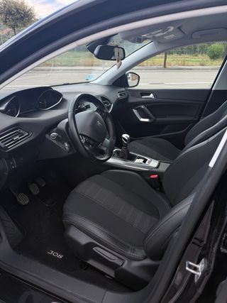 Peugeot 308 2019