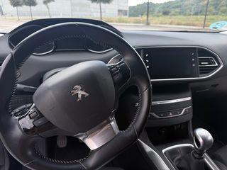 Peugeot 308 2019