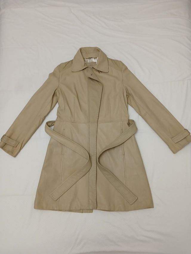 Abrigo de cuero mujer. Mango. Talla XXL.