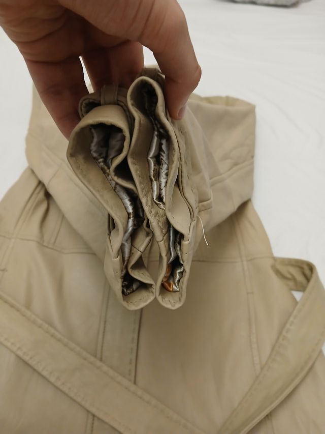 Abrigo de cuero mujer. Mango. Talla XXL.