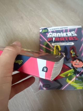 Lote libros Los gamers piratas 2y3