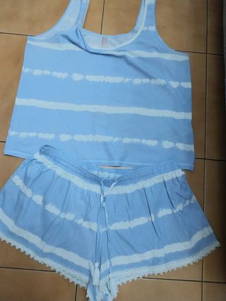 2 Pijamas Sfera y Tramas - L