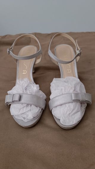 Sandalias tacón Unisa Plata 