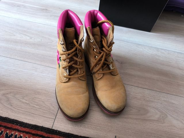 Botas Pamana Jack beige y rosa