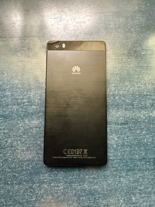 Huawei P8 Lite - móvil negro