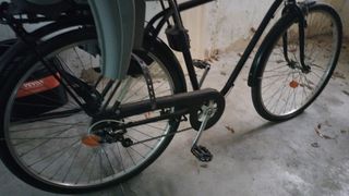 Bicicleta paseo BTWIN Elops 28" XL