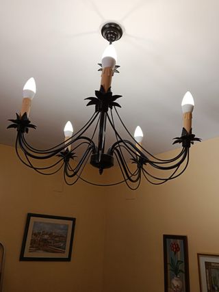 2 lampadari 5 luci in metallo nero