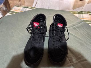 Vans Sk8-Hi - Negras - Talla Mujer