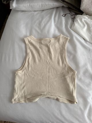Crop top Bershka beige talla S