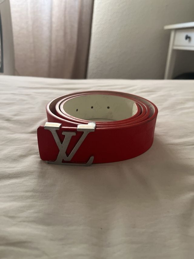 Cinturón LV rojo y blanco