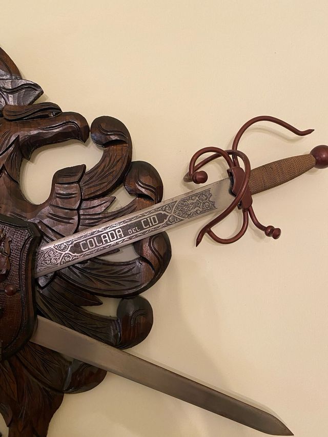 Espadas del Cid - Escudo madera