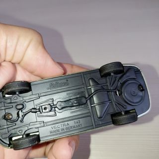 Opel Vectra Schuco 1:43 