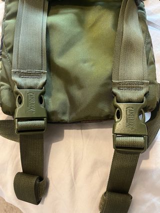 Mochila CamelBak 3L camuflaje