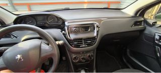 Peugeot 208 2017