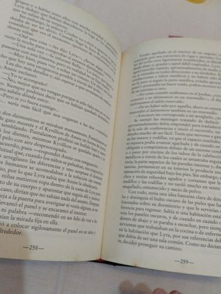 MATERIA OSCURA I. LUCES DEL NORTE: LA MATERIA O...