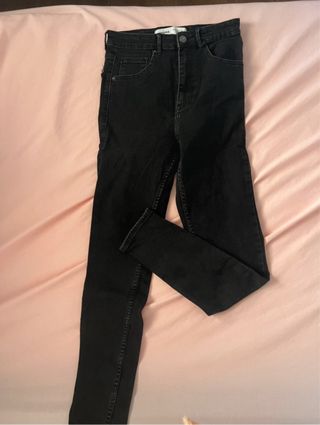 Vaqueros pitillo negros
