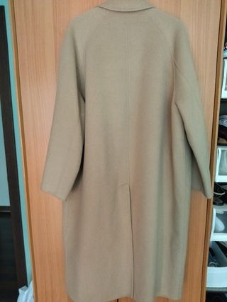 Abrigo Zara beige oversize