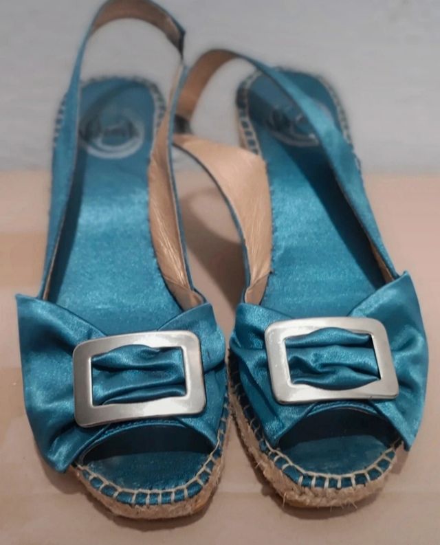 Sandalias cuña Vidorreta turquesa