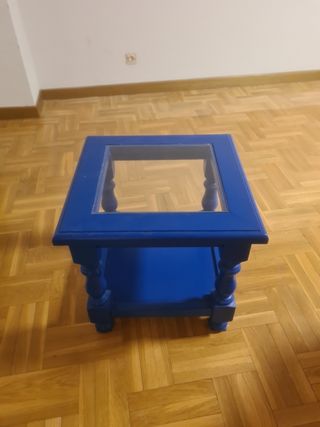 Mesa centro azul cuadrada