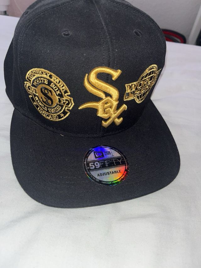 Gorra New Era Chicago Sox negra y dorada