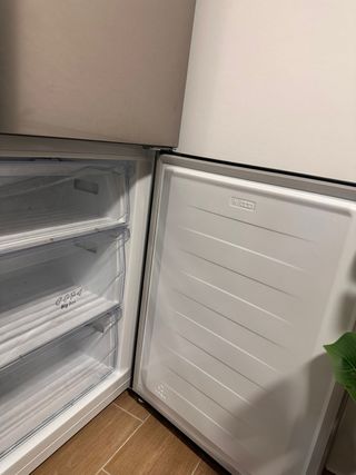 Nevera Hisense 2 puertas