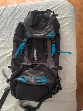 Mochila Boomerang Aracar 55 - Negra/Azul