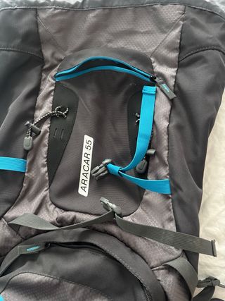 Mochila Boomerang Aracar 55 - Negra/Azul