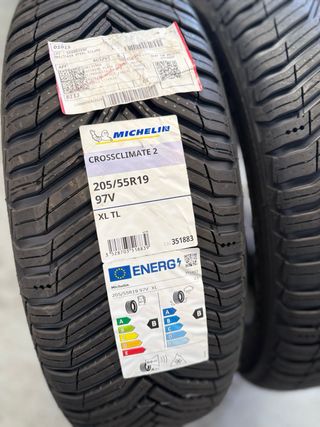Neumáticos Michelin CrossClimate 2 205/55R19