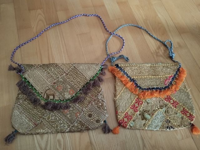 Dos Bolsos bandolera vintage (x2)