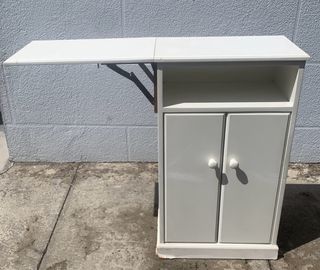Mesa auxiliar blanca plegable de madera