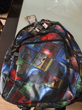 Mochila estampada nueva