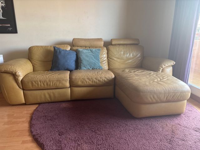 Sofá Natuzzi piel beige