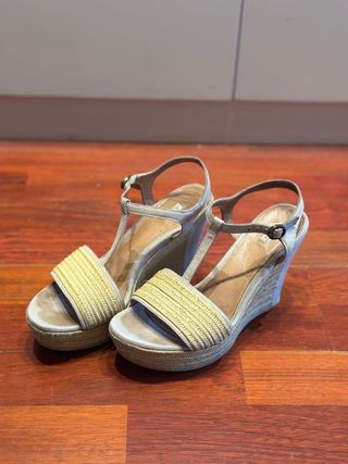 Sandalias esparto beige-amarillo