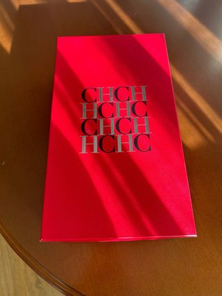Tacones rojos Carolina Herrera