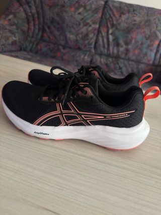 Zapatillas Asics AmpliFoam - Negras/Rosa