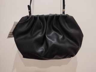 Bolso bandolera negro - Piel sintética