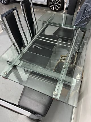 Mesa cristal extensible + 4 sillas