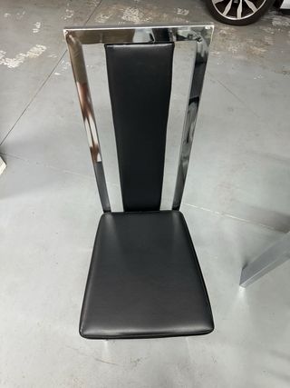 Mesa cristal extensible + 4 sillas