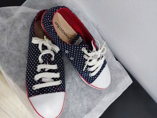 Zapatillas niña lunares - talla 38