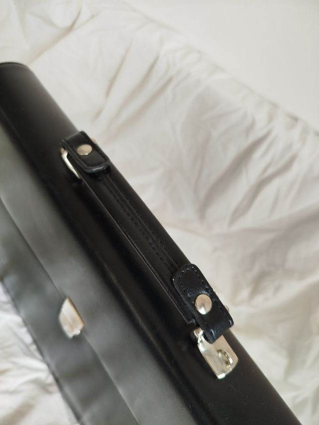 Maletín Abbacino piel negra NUEVO