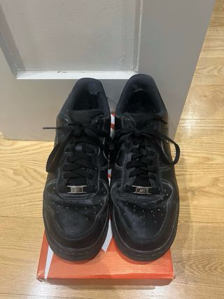 Nike Air Force 1 Negras