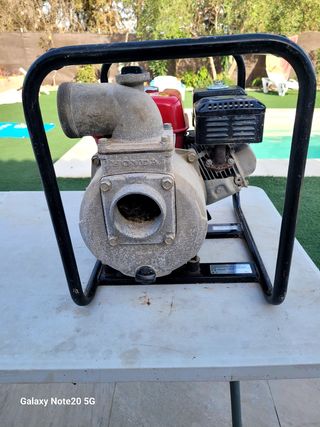 Motobomba Honda de aguas sucias y limpias