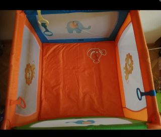 Parque infantil 92x92x77cm - 10kg como nuevo