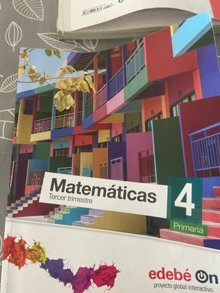 MATEMÁTICAS 4