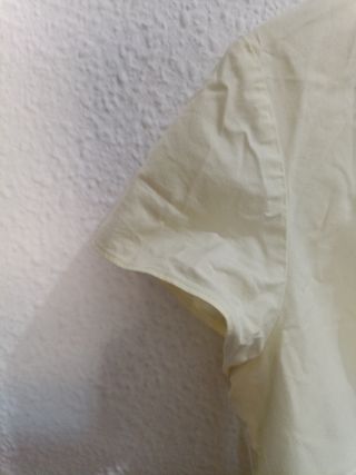 Blusa amarilla manga corta