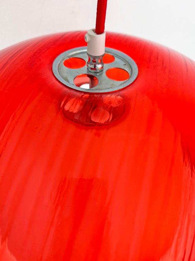 LÁMPARA ROJA CON DOBLE PANTALLA, AÑOS 70