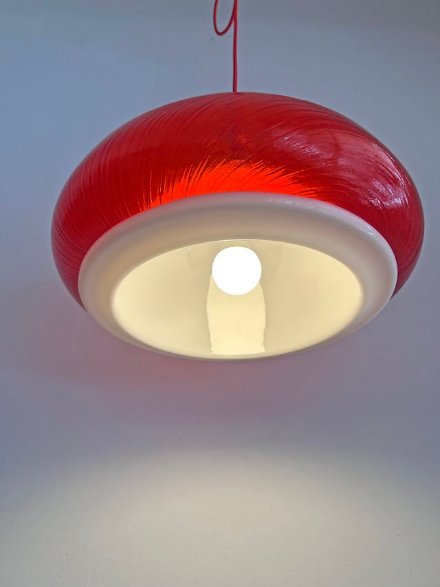 LÁMPARA ROJA CON DOBLE PANTALLA, AÑOS 70