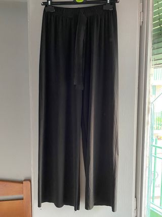 Pantalón negro