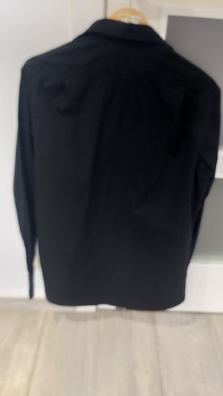 Camisa negra CH- Talla L 16 1/2