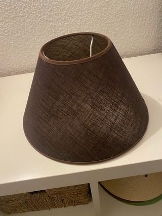 Tulipa marrón para lámpara